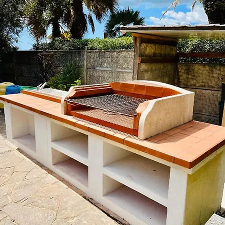 Greg Stupenda Casa Sulla Con Accesso Diretto Al Mare ヴィラ テッラチーナ
