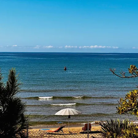 Villa Greg Stupenda Casa Sulla Con Accesso Diretto Al Mare