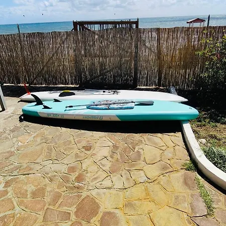 Greg Stupenda Casa Sulla Con Accesso Diretto Al Mare ヴィラ テッラチーナ