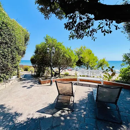 Greg Stupenda Casa Sulla Con Accesso Diretto Al Mare ヴィラ *
