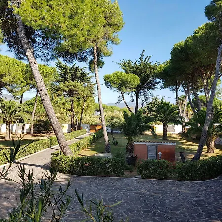 Greg Stupenda Casa Sulla Con Accesso Diretto Al Mare 别墅 泰拉奇纳
