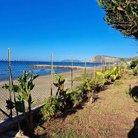 Greg Stupenda Casa Sulla Con Accesso Diretto Al Mare Villa Terracina